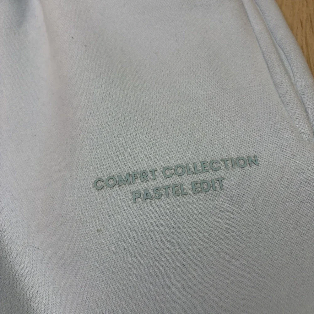 Comfrt Collection Pastel Edit Blue Women's Sweatpants Wide Leg Large Stretch - Picture 3 of 12